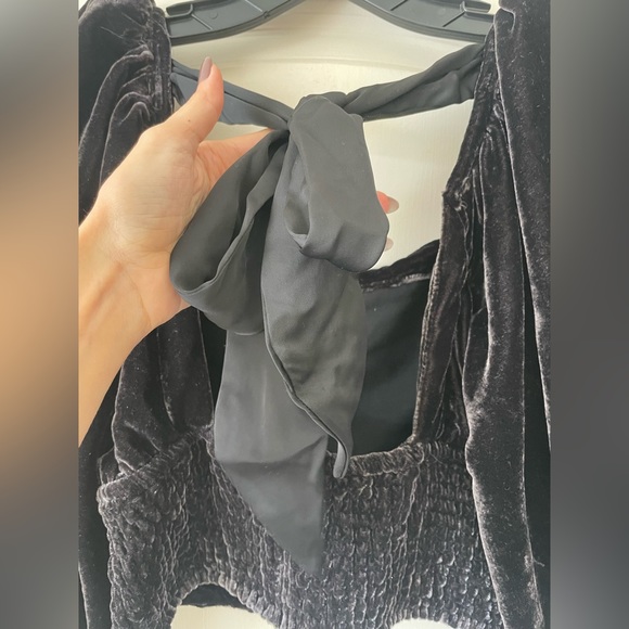 SOLD | Free People | Black Velvet Puff Sleeve Top - Picture 7 of 8